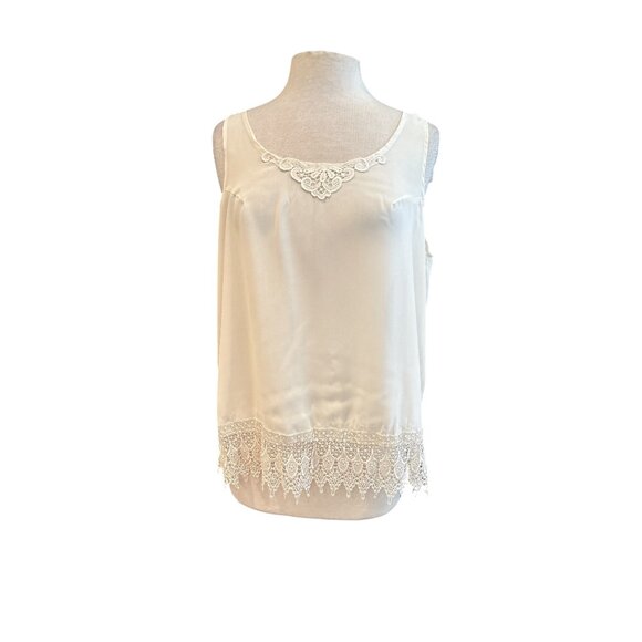Sleeveless Cream H20 Top With Lace Trim - Picture 1 of 8